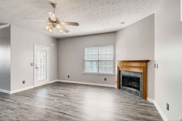 1713 Jimmy Cv, La Vergne, TN 37086