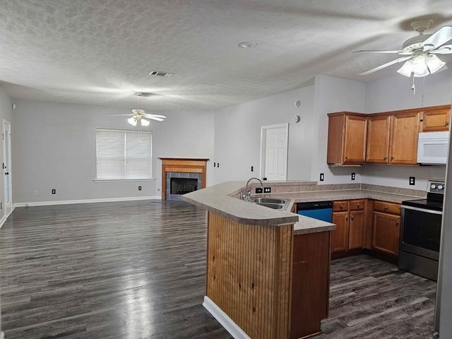 1713 Jimmy Cv, La Vergne, TN 37086