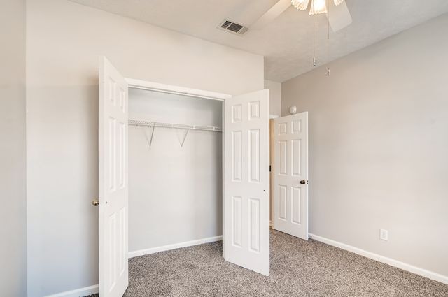 1713 Jimmy Cv, La Vergne, TN 37086