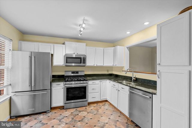 814 VANDERBILT TER SE, Leesburg, VA 20175