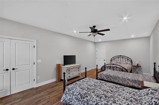 272 Linger Longer Drive, Ellijay, GA 30540