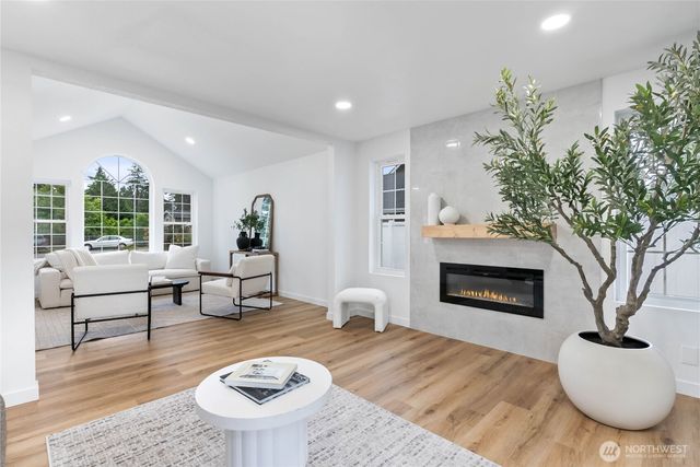 10618 100th Street SW, Tacoma, WA 98498