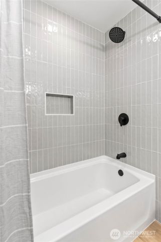 10618 100th Street SW, Tacoma, WA 98498