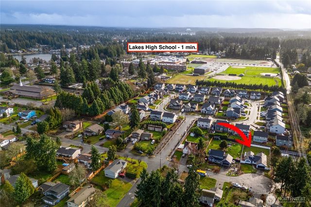 10618 100th Street SW, Tacoma, WA 98498