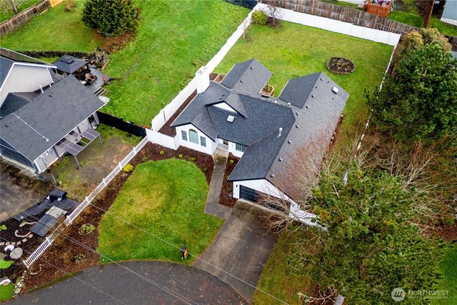 10618 100th Street SW, Tacoma, WA 98498