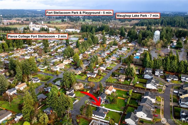 10618 100th Street SW, Tacoma, WA 98498