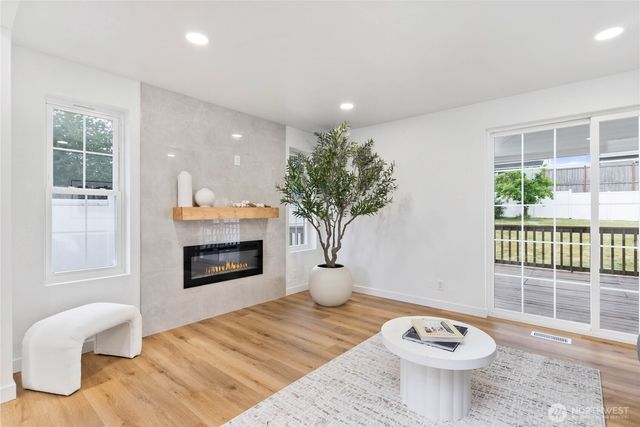 10618 100th Street SW, Tacoma, WA 98498