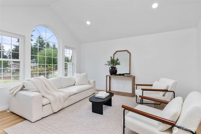 10618 100th Street SW, Tacoma, WA 98498