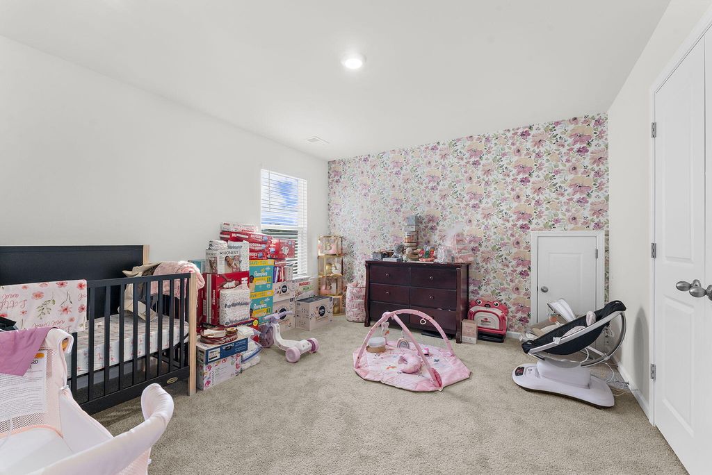 Image 23 of property listing at 119 Green Passage Lane, Summerville, SC 29486