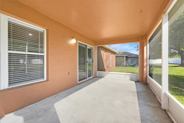 4928 E LAKE COVE BOULEVARD, St Cloud, FL 34771