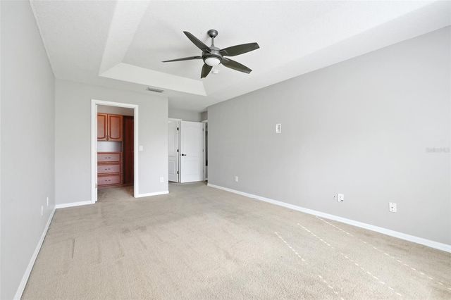 4928 E LAKE COVE BOULEVARD, St Cloud, FL 34771