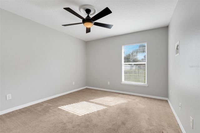 4928 E LAKE COVE BOULEVARD, St Cloud, FL 34771