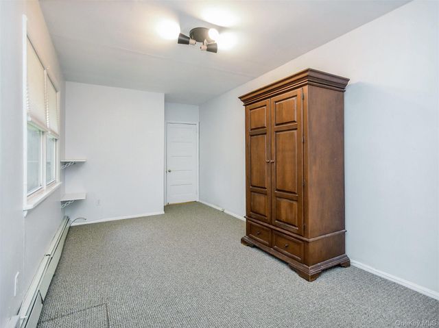 67 Glenlawn Avenue Cottage, Sea Cliff, NY 11579