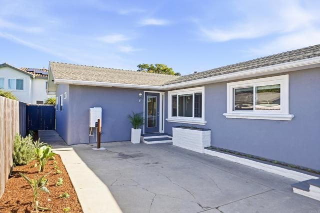 2652 Jefferson Street, Carlsbad, CA 92008