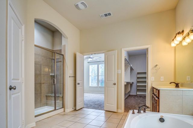 10841 Leesa Drive, Mckinney, TX 75072