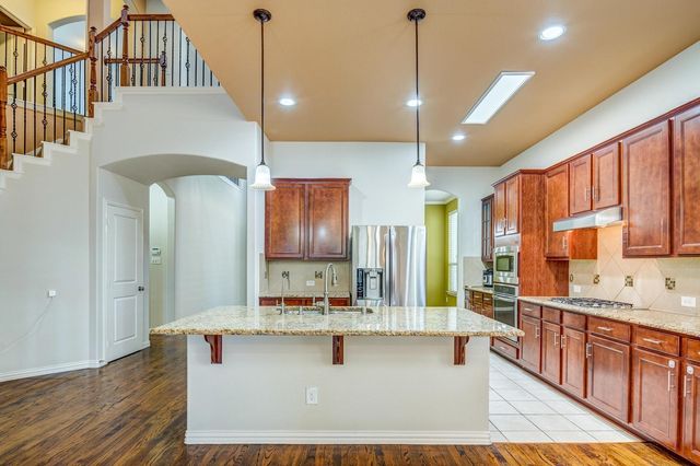 10841 Leesa Drive, Mckinney, TX 75072