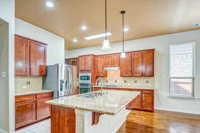 10841 Leesa Drive, Mckinney, TX 75072