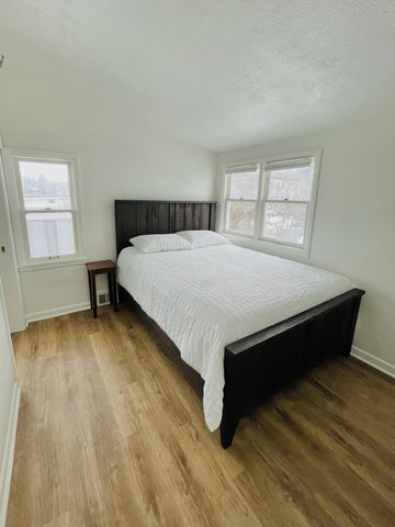 1824 W 2nd Ave, Spokane, WA 99201