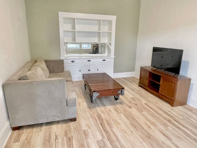 1824 W 2nd Ave, Spokane, WA 99201
