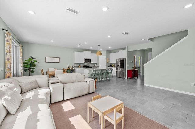 8693 BOWER BASS CIRCLE, Wesley Chapel, FL 33545