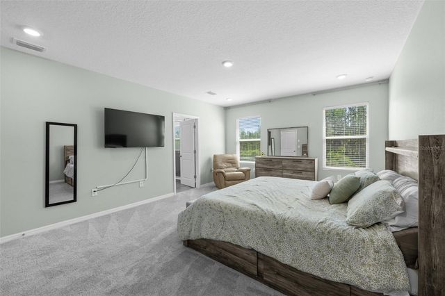 8693 BOWER BASS CIRCLE, Wesley Chapel, FL 33545