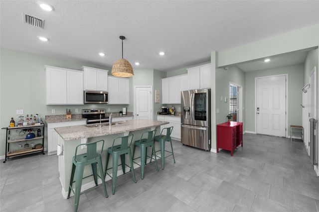 8693 BOWER BASS CIRCLE, Wesley Chapel, FL 33545