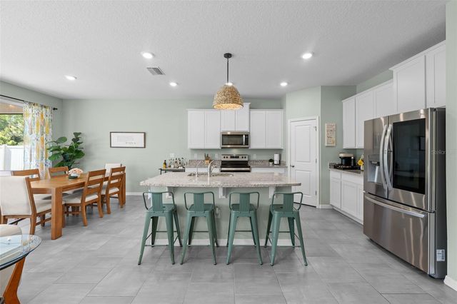 8693 BOWER BASS CIRCLE, Wesley Chapel, FL 33545