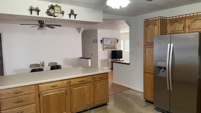 107 Hemlock Shores DR, Goodview, VA 24095