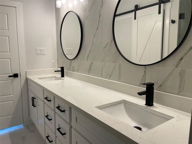 8123 Saint Louis Street, Houston, TX 77028