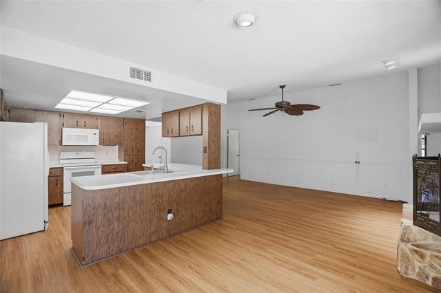 795 HICKORY LANE, Palm Harbor, FL 34683