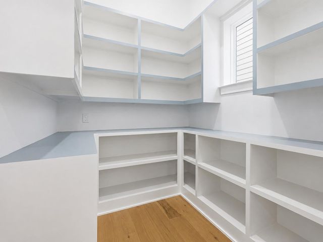 204 Milwaukee Street, Houston, TX 77009