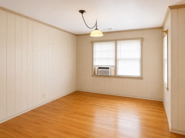 131 Daisy Street, Lake Jackson, TX 77566