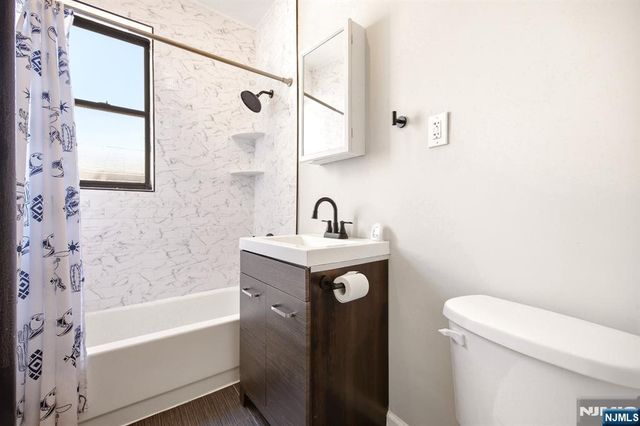 100 Prospect Street 204, Jersey City, NJ 07307