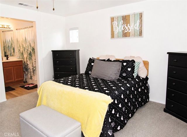 25890 Iris Ave B, Moreno Valley, CA 92551