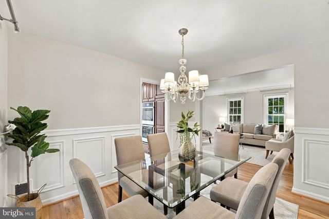 14800 PEBBLESTONE DR, Silver Spring, MD 20905