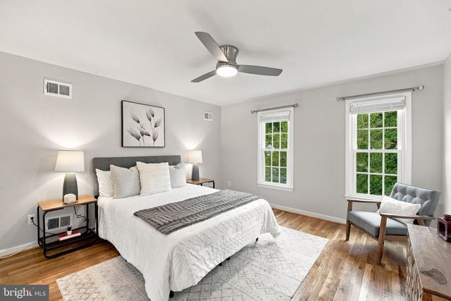 14800 PEBBLESTONE DR, Silver Spring, MD 20905