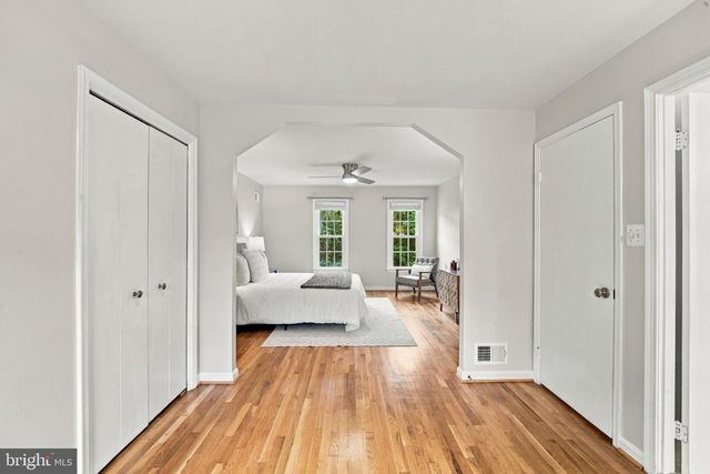 14800 PEBBLESTONE DR, Silver Spring, MD 20905