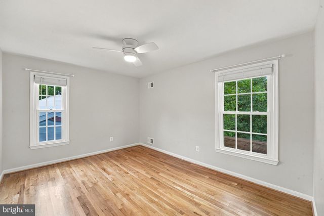 14800 PEBBLESTONE DR, Silver Spring, MD 20905