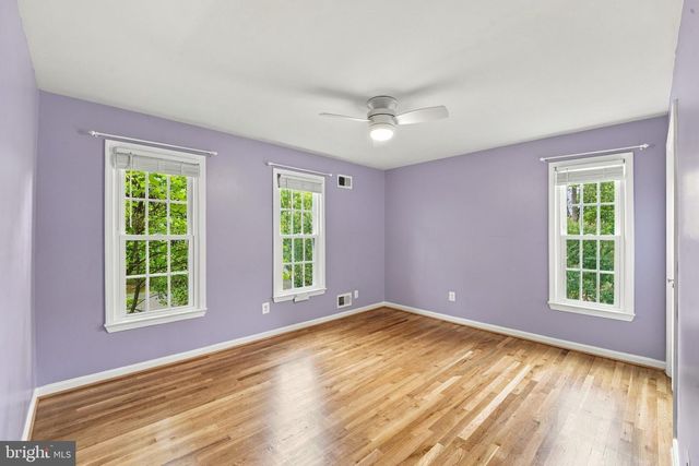 14800 PEBBLESTONE DR, Silver Spring, MD 20905