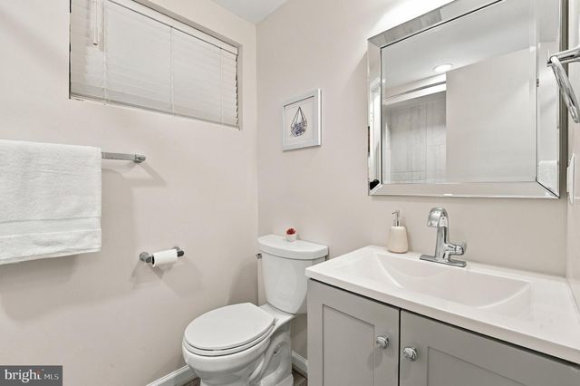 14800 PEBBLESTONE DR, Silver Spring, MD 20905