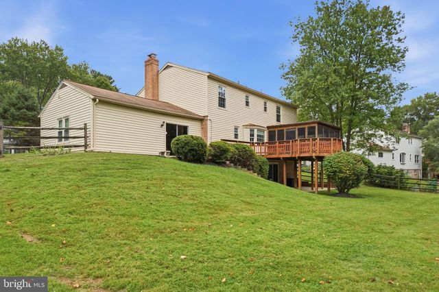 14800 PEBBLESTONE DR, Silver Spring, MD 20905