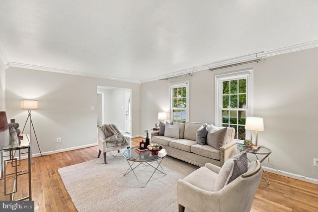 14800 PEBBLESTONE DR, Silver Spring, MD 20905