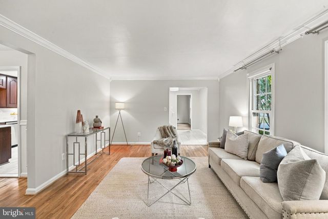 14800 PEBBLESTONE DR, Silver Spring, MD 20905