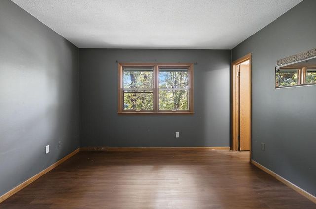 2814 Crosstown Boulevard NE, Andover, MN 55304