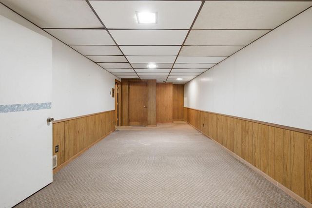 2814 Crosstown Boulevard NE, Andover, MN 55304