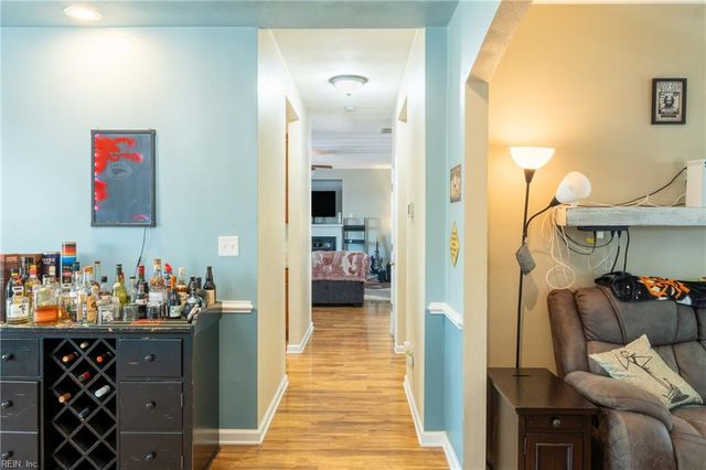 8159 Beckwith DR, Hayes, VA 23072