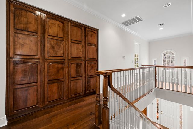 1500 Lotus Ln, Longview, TX 75604