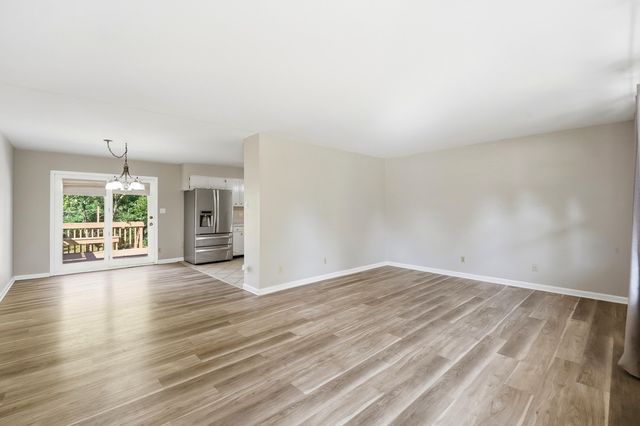 2509 LILAC DR, Columbia, MO 65202