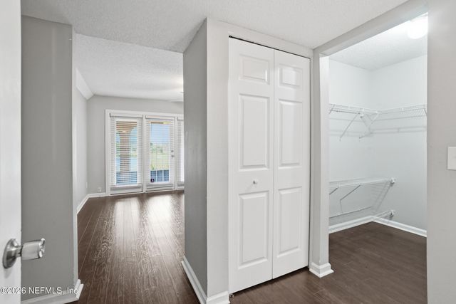 3857 MISSION Drive 3, Jacksonville, FL 32217