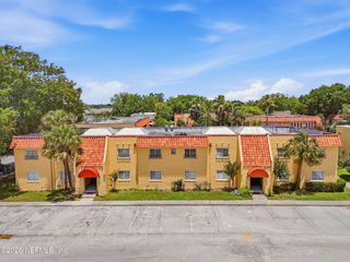 3857 MISSION Drive 3, Jacksonville, FL 32217